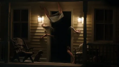 Resident Evil Still 5