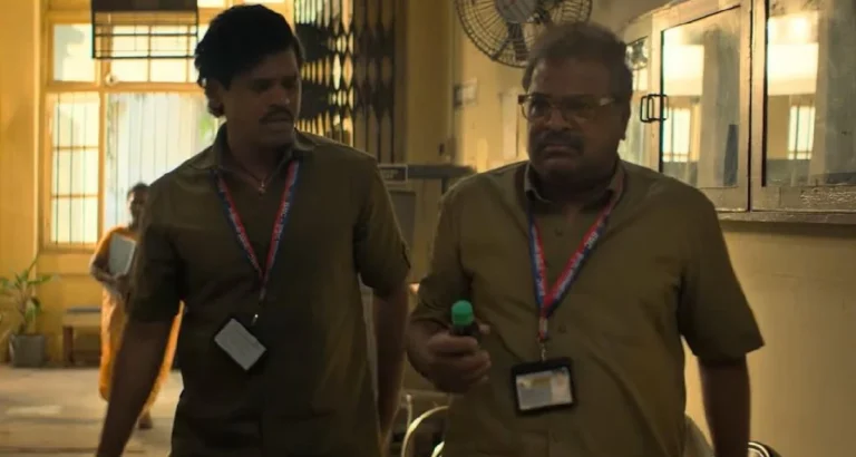 Ata Thambaycha Naay - Bharat Jadhav, Siddhartha Jadhav