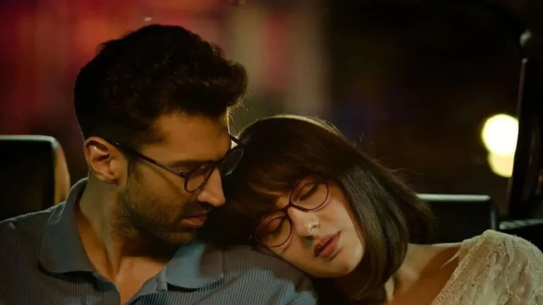 Aditya Roy Kapur and Sara Ali Khan in a romantic still from Metro In Dino