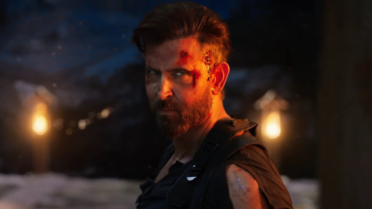 War 2 Advance Booking Collection Update: Hrithik Roshan & Jr NTR Film Targets Big Opening