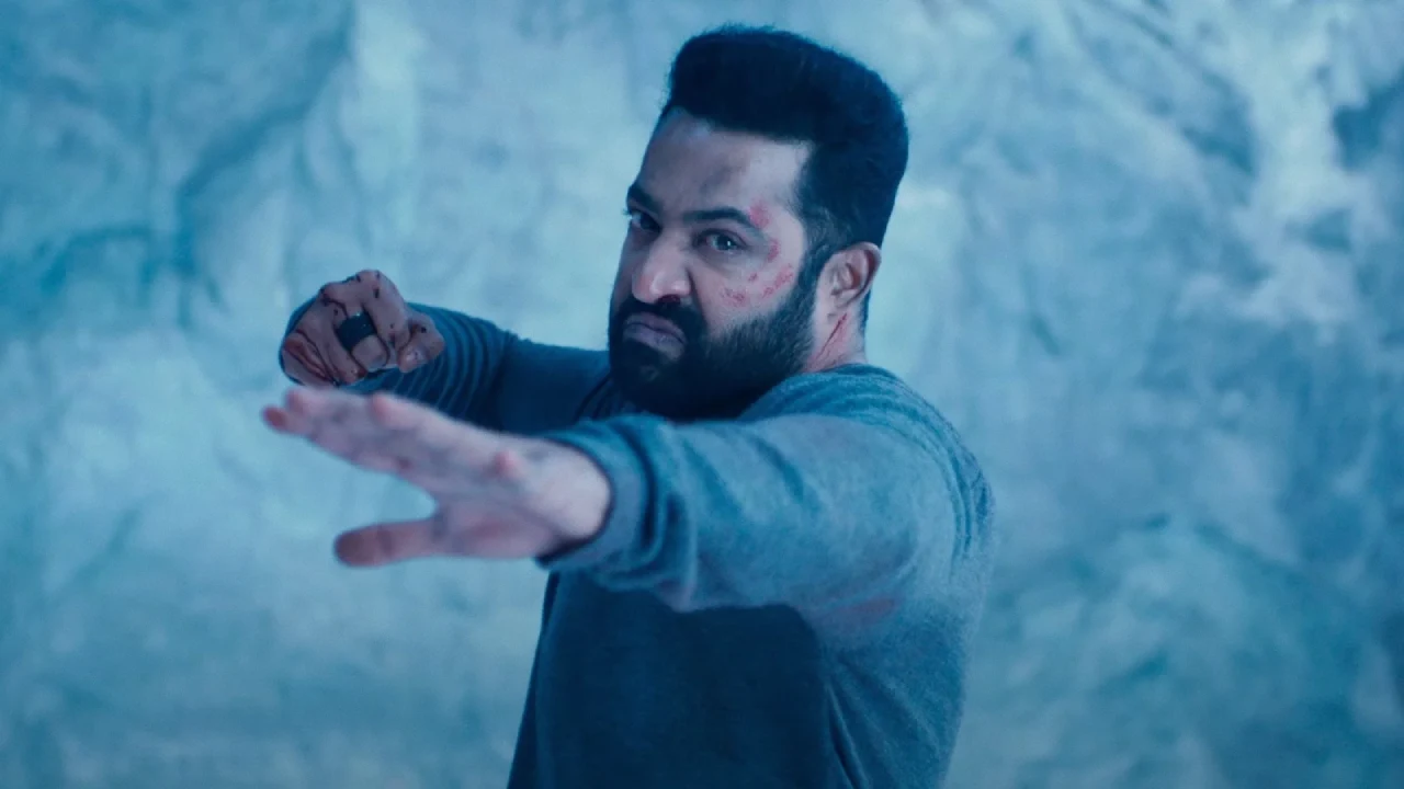 War 2 Box Office Day 1 Morning Occupancy | Jr NTR’s Telugu Stardom Shines, Hindi Version Disappoints