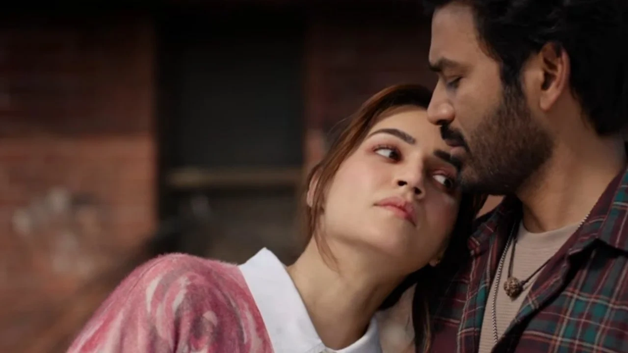 Tere Ishk Mein Box Office Collection Day 23 Worldwide (Hit or Flop)
